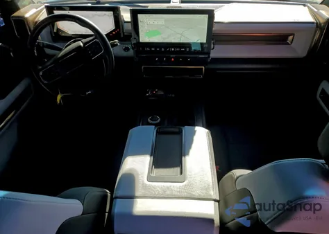 2024 GMC Hummer Suv 2X z USA, uszkodzony, nr VIN 1GKB0NDE2RU106164